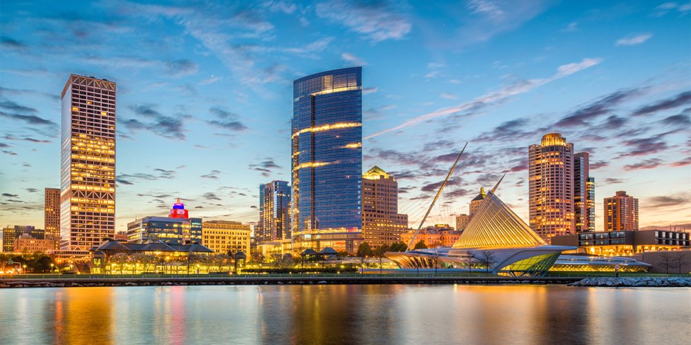 Skyline of downtown Milwaukee